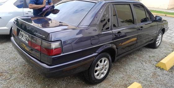 VOLKSWAGEN SANTANA 2.0 MI 8V GASOLINA 4P MANUAL